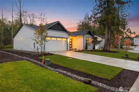 501 Shore Pine Ct, Blaine, WA 98230