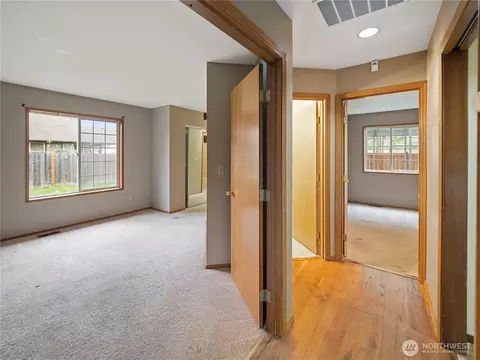 2937 Berilla Dr, Enumclaw, WA 98022 photo 14