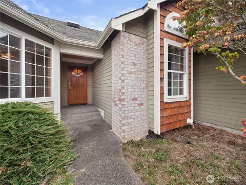 2937 Berilla Dr, Enumclaw, WA 98022 photo 2