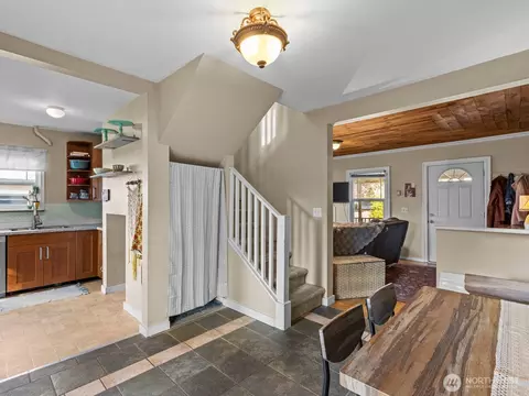 Other - 2220 Jackson Ave, Everett, WA 98203 photo 2 of 7
