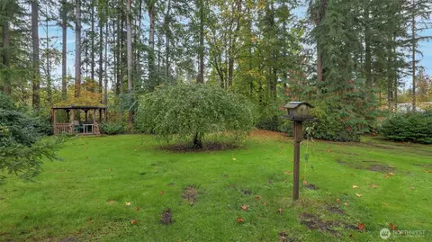 Exterior - 29305 SE 371st St, Enumclaw, WA 98022 photo 4 of 12