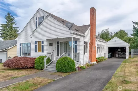 475 S 2nd St, Cathlamet, WA 98612
