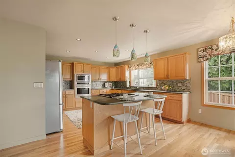 8024 68th Loop SE, Olympia, WA 98513 photo 10