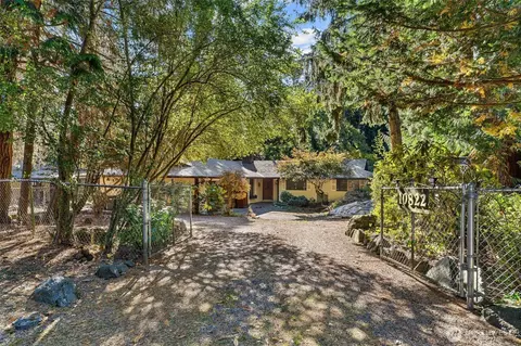 10822 44th St E, Edgewood, WA 98372