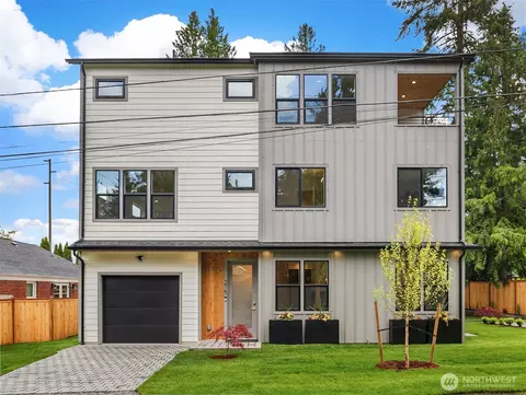 215 NE 123rd St, Seattle, WA 98125