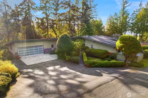 7469 174th St SW, Edmonds, WA 98026