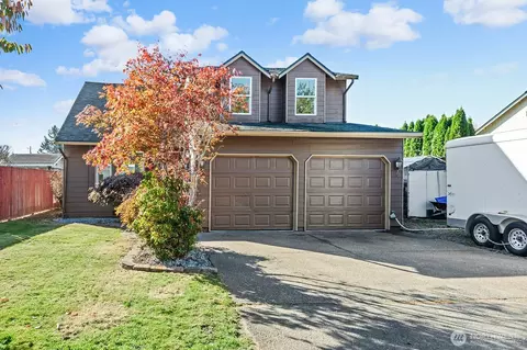 Exterior - 206 1st Ave E, Pacific, WA 98047 photo 2 of 7