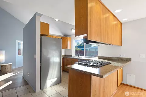 Kitchen - 206 1st Ave E, Pacific, WA 98047 photo 3 of 3
