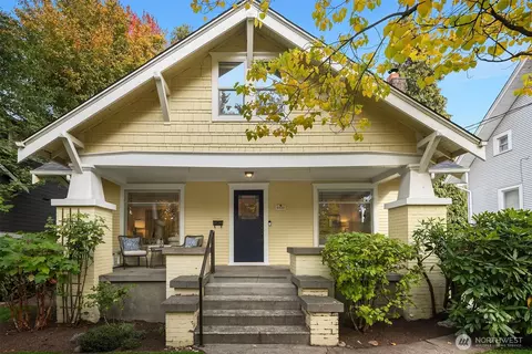 5722 Keystone Pl N, Seattle, WA 98103