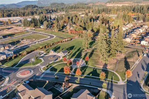 View/Area - 463 Petersen Dr E, Enumclaw, WA 98022 photo 3 of 6