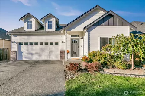 463 Petersen Dr E, Enumclaw, WA 98022