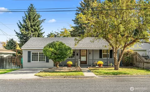 329 Sunset Ave, Wenatchee, WA 98801