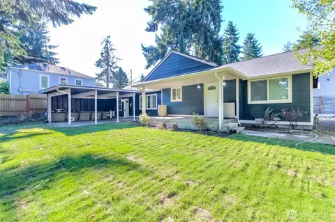 14045 8th Ave S, Burien, WA 98168