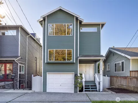 1213 N 43rd St, Seattle, WA 98103