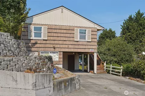 1236 S Director St, Seattle, WA 98108