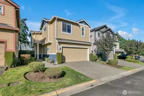 29929 49th Ln S #20, Auburn, WA 98001
