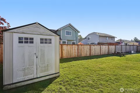 Exterior - 502 Belfair Ct SW, Orting, WA 98360 photo 7 of 7