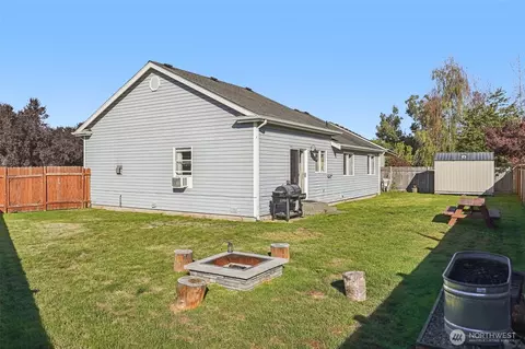 Exterior - 502 Belfair Ct SW, Orting, WA 98360 photo 6 of 7