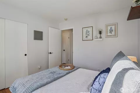 Bedroom - 502 Belfair Ct SW, Orting, WA 98360 photo 5 of 5