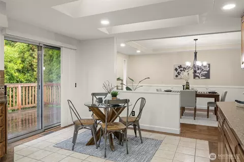 807 Grimes Rd, Bothell, WA 98012 photo 16