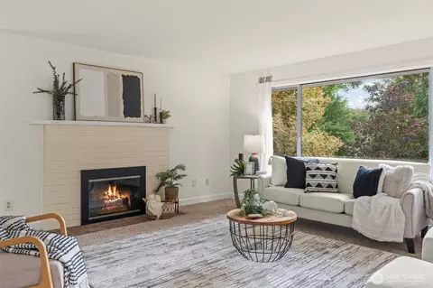 807 Grimes Rd, Bothell, WA 98012 photo 7