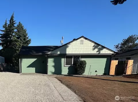 915 E 52nd St, Tacoma, WA 98404