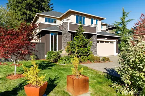 Exterior - 3701 170th Pl SE, Bothell, WA 98012 photo 2 of 10