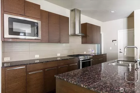Kitchen - 3701 170th Pl SE, Bothell, WA 98012 photo 3 of 3