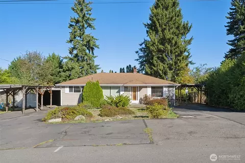 1015 E Chicago St, Kent, WA 98030