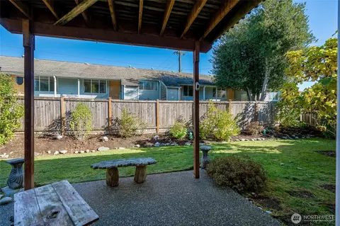 Exterior - 1403 Baker Ave, Everett, WA 98201 photo 4 of 10