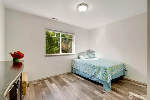 Bedroom - 1403 Baker Ave, Everett, WA 98201 photo 6 of 6