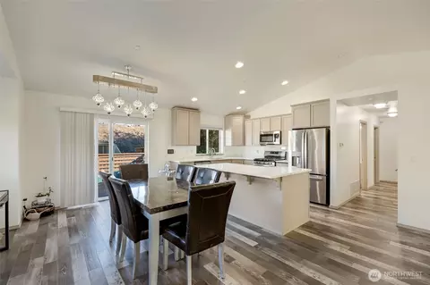 Dining - 1403 Baker Ave, Everett, WA 98201 photo 1 of 1