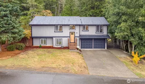 9726 Mallard Dr SE, Olympia, WA 98513