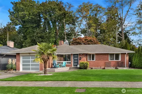 10622 9th Ave NW, Seattle, WA 98177