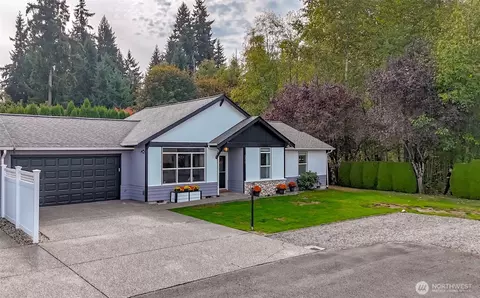 3220 20th St SW, Puyallup, WA 98373
