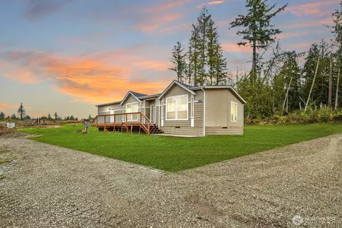 7203 126th St NW, Tulalip, WA 98271