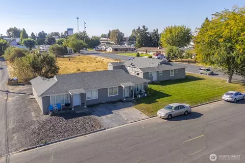205 E 4th Ave, Warden, WA 98857