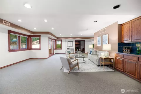 Living - 9925 NE 197th St, Bothell, WA 98011 photo 3 of 4