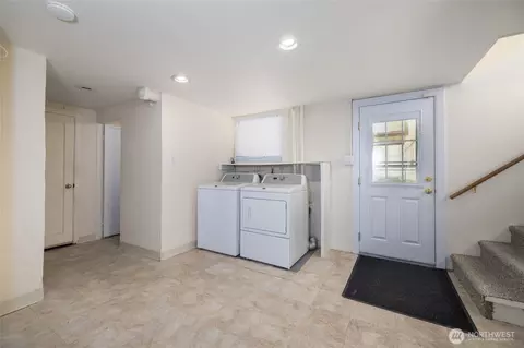 Other - 4911 Delaware Ave, Everett, WA 98203 photo 6 of 9