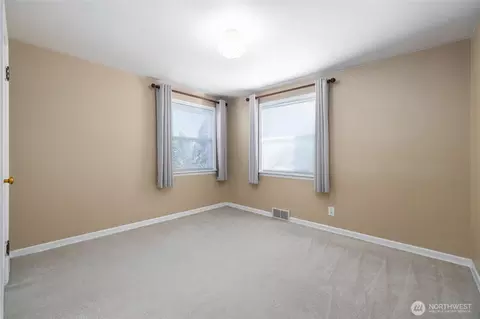 Bedroom - 4911 Delaware Ave, Everett, WA 98203 photo 1 of 4