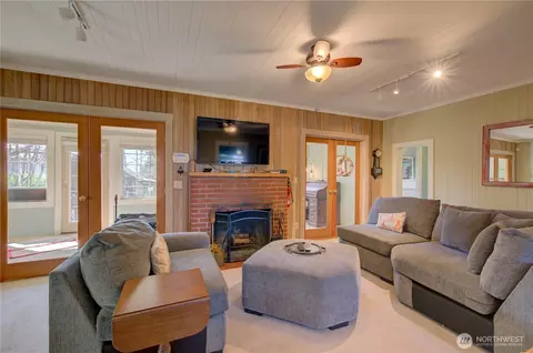4615 K Pl, Seaview, WA 98644 photo 8