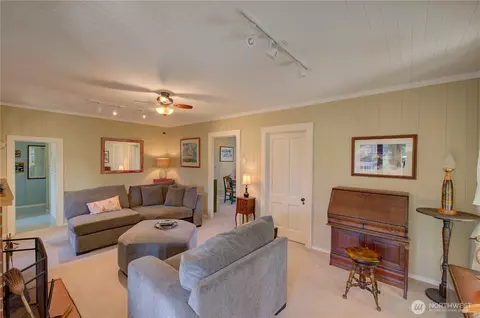 4615 K Pl, Seaview, WA 98644 photo 6