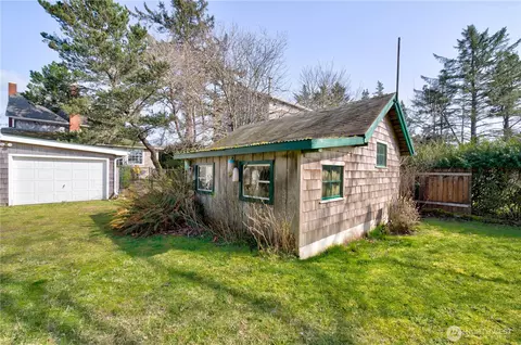 4615 K Pl, Seaview, WA 98644 photo 39
