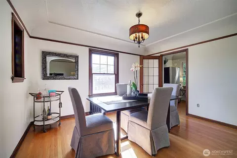 Dining - 323 16th Ave E #301, Seattle, WA 98112 photo 1 of 4