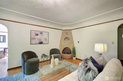 Living - 323 16th Ave E #301, Seattle, WA 98112 photo 1 of 2