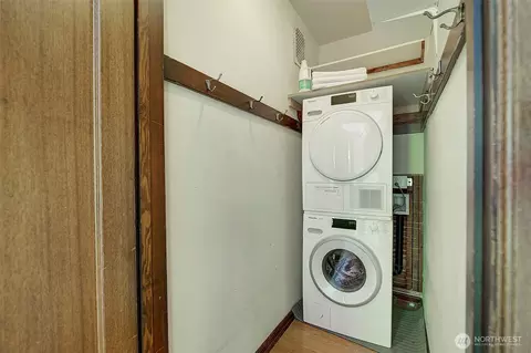 Other - 323 16th Ave E #301, Seattle, WA 98112 photo 2 of 6