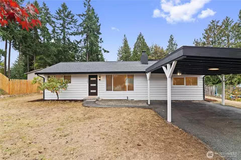 7702 202nd Pl SW, Edmonds, WA 98026
