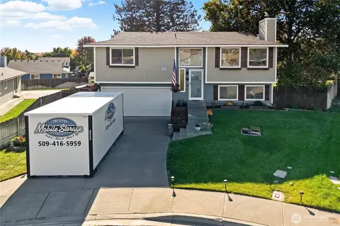 5323 Chukar Ct, West Richland, WA 99353