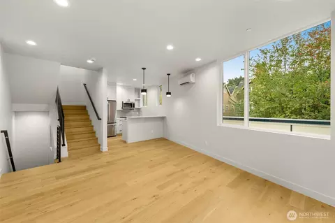 3400 E Spring St, Seattle, WA 98122 photo 15