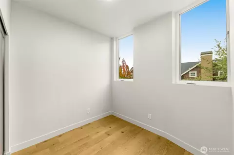 3400 E Spring St, Seattle, WA 98122 photo 26